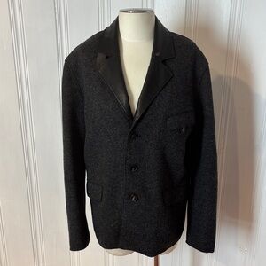 🖤 M0851 Wool Blend & Leather Coat – Made in Canada - Size Medium